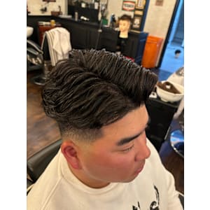 ラルフカール - Bro Tokyo BARBERSHOP 神田店 MEN'S専門理容室【ブロートーキョーバーバーショップカンダテンメンズセンモンリヨウシツ】掲載中