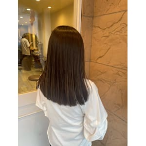 大人セミロング　艶髪　オリーブブラウン