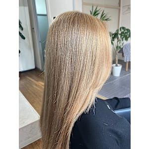 hair&eyelash AMANDA×スタイル