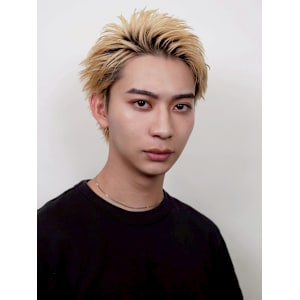 メンズカット×スパイキーショート×前髪立ち上げ