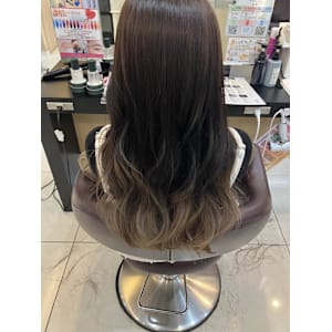 レイヤーロング美髪くびれワンカールシルキーベージュ