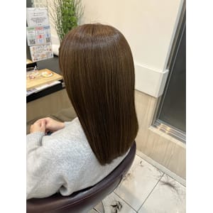 レイヤーロング美髪くびれワンカールシルキーベージュ - K:R鶴川【カールツルカワ】掲載中