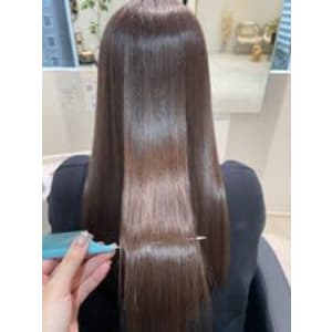 髪質改善認定サロンIENA×スタイル