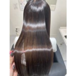 髪質改善認定サロンIENA×スタイル