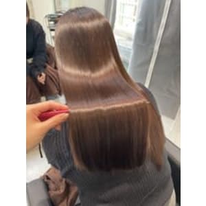 髪質改善認定サロンIENA×スタイル