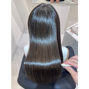 髪質改善認定サロンIENA×スタイル