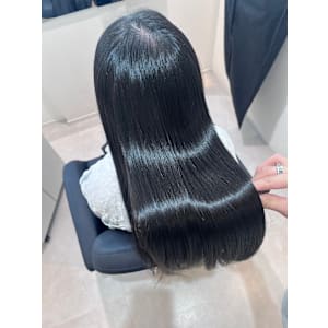 髪質改善認定サロンIENA×スタイル