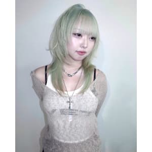 セクションカラー　ケアブリーチ　ブリーチカラー　表参道/原宿