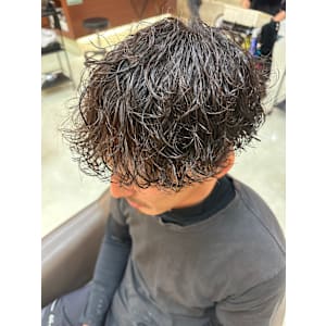 シャドウパーマ