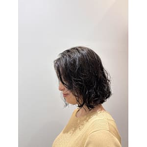 バームで出すデジタルパーマ - 半個室型美容室 Sourire 荒戸店【ハンコシツガタビヨウシツ スーリール アラトテン】掲載中