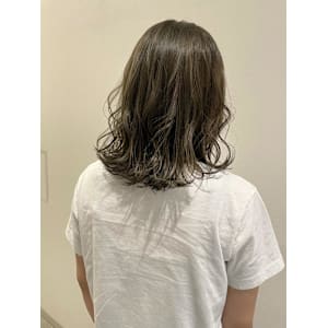 オリーブベージュ - ARCH【アーチ】掲載中