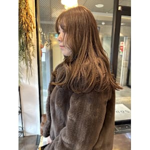 ベージュブラウン - 半個室型美容室 Sourire 赤坂店【ハンコシツガタビヨウシツスーリールアカサカテン】掲載中