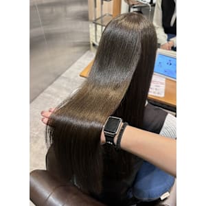 髪質改善ストレート