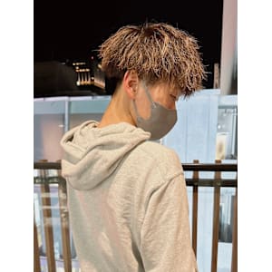 Men’s salon Zina 天神×スタイル - Men’s salon Zina 天神 ［メンズカット/眉毛/韓国/パーマ］【メンズサロンジーナ】【メンズサロン　ジーナ　テンジン　メンズカット　マユゲ　カンコク　パーマ　メンズサロン　ジーナ】掲載中