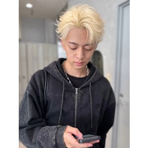 Men’s salon Zina 天神×スタイル - Men’s salon Zina 天神 ［メンズカット/眉毛/韓国/パーマ］【メンズサロンジーナ】【メンズサロン　ジーナ　テンジン　メンズカット　マユゲ　カンコク　パーマ　メンズサロン　ジーナ】掲載中