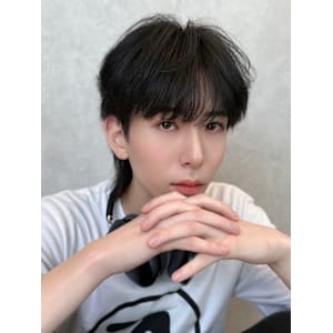 Men’s salon Zina 天神×スタイル