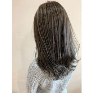 ミディアム/グレーアッシュカラー