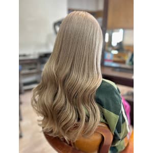 Freez 川西店 【フリーズ】×スタイル