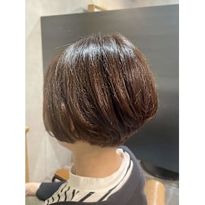 ショートボブスタイル - 半個室型美容室 Sourire 姪浜店【ハンコシツガタビヨウシツスーリールメイノハマテン】掲載中