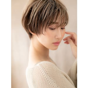 アンブレラカラー抜け感小顔ショートマッシュパーマ20代30代