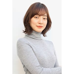 動きのあるボブレイヤ-