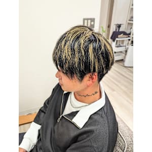 EAST by ergo川崎東口×スタイル - EAST by ergo川崎東口 髪質改善/ショート/ブリーチカラー【イーストバイエルゴカワサキヒガシグチ カミシツカイゼン ショート ブリーチカラー】掲載中