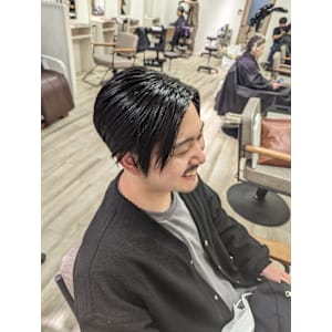 EAST by ergo川崎東口×スタイル - EAST by ergo川崎東口 髪質改善/ショート/ブリーチカラー【イーストバイエルゴカワサキヒガシグチ カミシツカイゼン ショート ブリーチカラー】掲載中