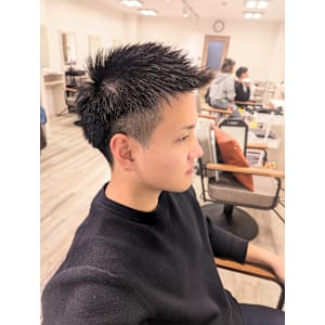 EAST by ergo川崎東口×スタイル - EAST by ergo川崎東口 髪質改善/ショート/ブリーチカラー【イーストバイエルゴカワサキヒガシグチ カミシツカイゼン ショート ブリーチカラー】掲載中