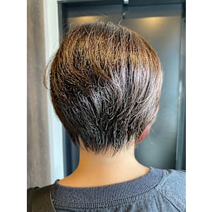 ヘアリゾート粋 tujuh 池袋東口店×スタイル - ヘアリゾート粋 tujuh 池袋東口店【ヘアリゾートスイトゥジュイケブクロヒガシグチテン】掲載中