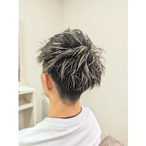 EAST by ergo川崎東口×スタイル