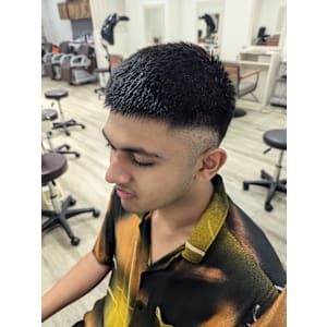 EAST by ergo川崎東口×スタイル