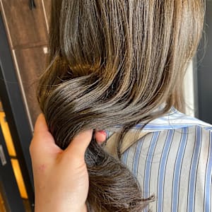 ヘアリゾート粋 tujuh 池袋東口店×スタイル - ヘアリゾート粋 tujuh 池袋東口店【ヘアリゾートスイトゥジュイケブクロヒガシグチテン】掲載中