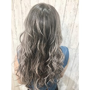 EAST by ergo川崎東口×スタイル