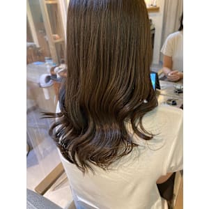 ヘアリゾート粋 tujuh 池袋東口店×スタイル - ヘアリゾート粋 tujuh 池袋東口店【ヘアリゾートスイトゥジュイケブクロヒガシグチテン】掲載中