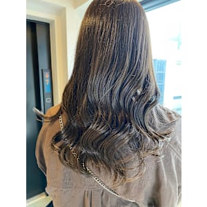 ヘアリゾート粋 tujuh 池袋東口店×スタイル - ヘアリゾート粋 tujuh 池袋東口店【ヘアリゾートスイトゥジュイケブクロヒガシグチテン】掲載中