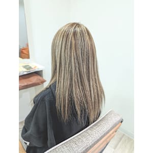 EAST by ergo川崎東口×スタイル