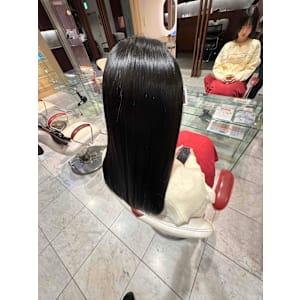 髪質改善/縮毛矯正/トリートメント - EARTH coiffure beauté 国分寺店【アース コアフュールボーテ コクブンジテン】掲載中