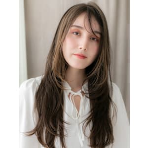 ミストバングバタフライカット顔周りレイヤーロング20代30代 - COVER HAIR bliss【カバーヘア ブリス】上尾/上尾西口店【カバーヘアブリス アゲオ アゲオニシグチテン】掲載中