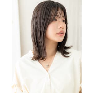 チャコールグレーくびれミディアム小顔マレットヘア30代40代 - COVER HAIR bliss【カバーヘア ブリス】上尾/上尾西口店【カバーヘアブリス アゲオ アゲオニシグチテン】掲載中