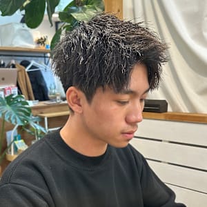 くせ毛にスパイキーパーマ - Hair Salon Mimosa Works【ヘアサロンミモザワークス】掲載中