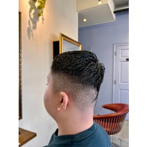 メンズベリーショートスタイル - Lourdes hair design【ルルドヘアーデザイン】掲載中