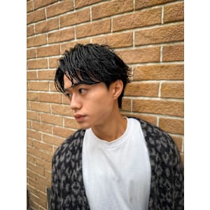ニュアンスパーマフェザーパーマフェザーショートセンターパート - QOL villa mens salon 立川北口【クオル ヴィラ メンズサロンタチカワ】掲載中