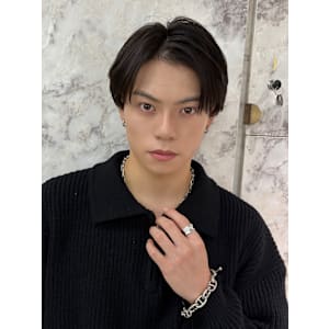 大人かっこいいアップバングショート