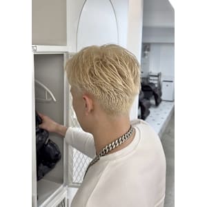 ホワイトブロンド/抜きっぱなしブリーチ