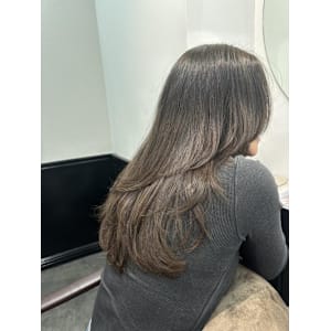 艶髪ストレート/黒髪ロング/ザクザクレイヤーカット/横浜元町 - AO。【アオ】掲載中