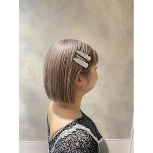 ホワイトベージュ/ミルクティーベージュ/ハイトーン/ボブ - AO。【アオ】掲載中