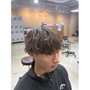 シャドウパーマ - epc by F.U.N 竹ノ塚 髪質改善/ブリーチ/ハイライト【エピックバイファン】【エピックバイファン】掲載中