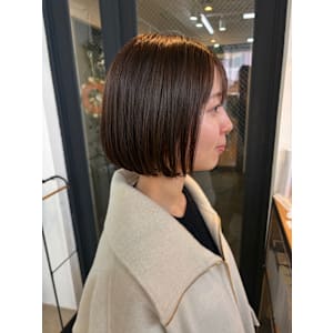 ミニボブ　レイヤー　アッシュ - ease et motion【イース エ モーション】掲載中