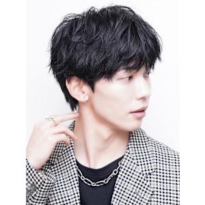 眉毛カット ニュアンスパーマ フェザーパーマ 20代 束感 - Men's salon SEPT. 博多【メンズサロン セプト ハカタ】掲載中