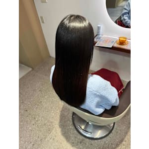 髪質改善/縮毛矯正/トリートメント - EARTH coiffure beauté 国分寺店【アース コアフュールボーテ コクブンジテン】掲載中